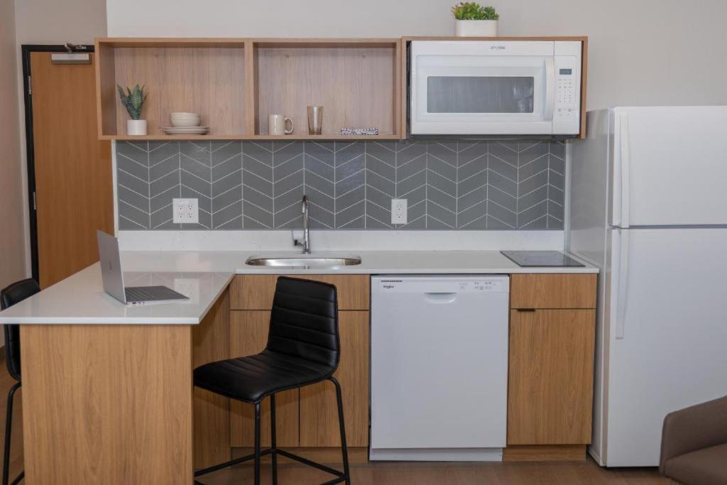 Livaway Suites Tri-Cities-Richland Dış mekan fotoğraf